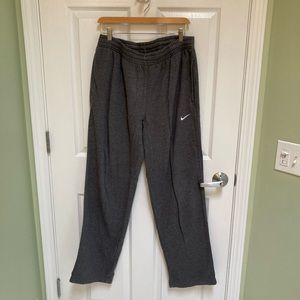 Men’s Nike grey sweatpants size large